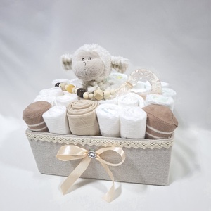 Bárány cumilánc rágcsával baba box, pelenkatorta 2-5 kg pelenkatorony, babaváró csomag, baba kelengye - baba - mama - pelenkázó, babafürdető kellékek - pelenkatorta - Meska.hu
