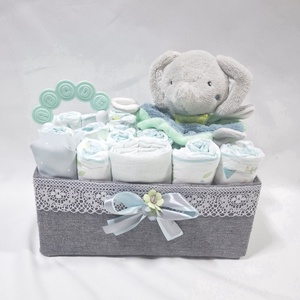 Kis elefánt rágcsával baba box, pelenkatorta 6-10 kg pelenkatorony, babaváró csomag, baba kelengye - Meska.hu