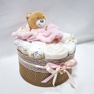 Maci baba box, pelenkatorta 2-5 kg pelenkatorony, babaváró csomag, kelengye - baba - mama - pelenkázó, babafürdető kellékek - pelenkatorta - Meska.hu