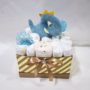 Dino baba box, pelenkatorta 2-5 kg pelenkatorony, babaváró csomag, baba kelengye - baba - mama - pelenkázó, babafürdető kellékek - pelenkatorta - Meska.hu