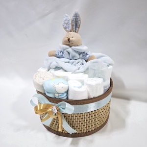 Nyuszi baba box, pelenkatorta 3-6 kg pelenkatorony, babaváró csomag, kelengye - baba - mama - pelenkázó, babafürdető kellékek - pelenkatorta - Meska.hu