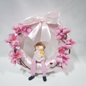 Lágyszínű virágos koszorú, ajtódísz, ablakdísz, kopogtató - otthon & életmód - dekoráció - ajtó- és ablak dekoráció - ajtódísz & kopogtató - Meska.hu