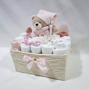 Maci cumilánccal pelenkatorony 3-6 kg, pelenkatorta, babaváró csomag, kelengye - baba - mama - pelenkázó, babafürdető kellékek - pelenkatorta - Meska.hu