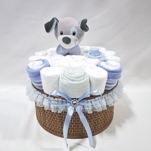 Kutyus baba box, pelenkatorta 4-8 kg pelenkatorony, babaváró csomag, kelengye - Meska.hu