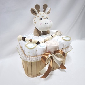 Kis boci baba box, pelenkatorta 4-8 kg pelenkatorony, babaváró csomag, baba kelengye - baba - mama - pelenkázó, babafürdető kellékek - pelenkatorta - Meska.hu