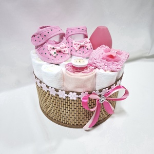 Tipegő baba box, pelenkatorta 4-8kg pelenkatorony, babaváró csomag, kelengye - baba - mama - pelenkázó, babafürdető kellékek - pelenkatorta - Meska.hu