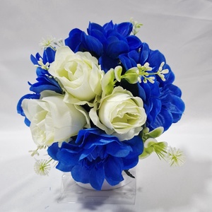 Ünnep rózsával, örökcsokor, virág csokor, kézicsokor, ajándék  - Meska.hu