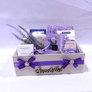Szeretettel Vitamin gazdag Levendula kényeztető csomag, SPA doboz, kozmetikai csomag  - Meska.hu