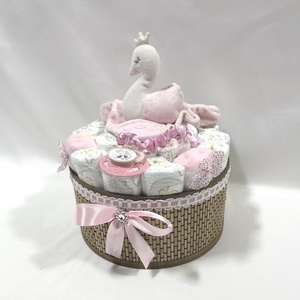 Kis hattyú baba box, pelenkatorta 2-5 kg pelenkatorony, babaváró csomag, kelengye - baba - mama - pelenkázó, babafürdető kellékek - pelenkatorta - Meska.hu