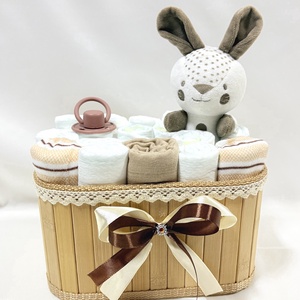 Nyuszi baba box , pelenkatorta 4-8 kg pelenkatorony, babaváró csomag, kelengye - Meska.hu