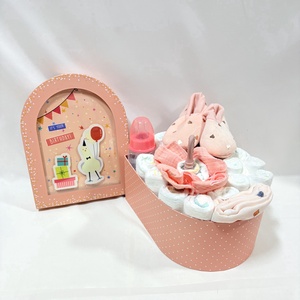  Tipegő baba box, pelenkatorta 4-8kg pelenkatorony, babaváró csomag, kelengye - Meska.hu
