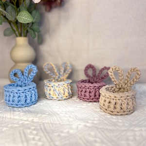 Nyuszifüles tojástartó, Ünnepi díszek, dekorációk, Húsvéti díszek és dekorációk, Húsvéti tojástartó, Horgolás, MESKA