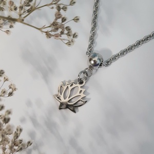 Nemesacél nyaklánc medállal - Meska.hu