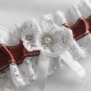 Harisnyakötő  - Meska.hu