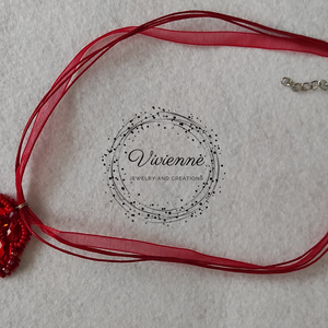 Tiny red medálos nyaklánc  - ékszer - nyaklánc - medálos nyaklánc - Meska.hu