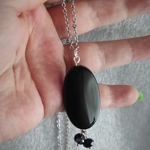 Fekete medálos nyaklánc - ékszer - nyaklánc - medálos nyaklánc - Meska.hu