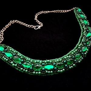 Green dream nyaklánc, Ékszer, Nyaklánc, Medál nélküli nyaklánc, Gyöngyfűzés, gyöngyhímzés, MESKA