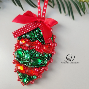 Csúcsos karácsonyi dísz  - karácsony - karácsonyi lakásdekoráció - karácsonyi lakásdíszek - Meska.hu