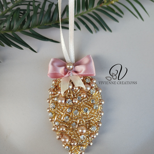 Csúcsos karácsonyi dísz  - karácsony - karácsonyi lakásdekoráció - karácsonyi lakásdíszek - Meska.hu