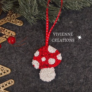 Karácsonyi dísz - Gomba, Karácsony, Karácsonyi lakásdekoráció, Karácsonyfadíszek, Gyöngyfűzés, gyöngyhímzés, MESKA