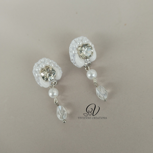 Stella fülbevaló, Esküvő, Ékszer, Fülbevaló, Gyöngyfűzés, gyöngyhímzés, MESKA