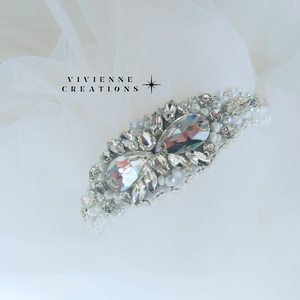 Mirel strasszköves karkötő  - esküvő - ékszer - karkötő & csuklódísz - Meska.hu