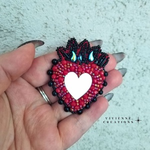 Szívkirálynő bross - ékszer - kitűző és bross - Meska.hu