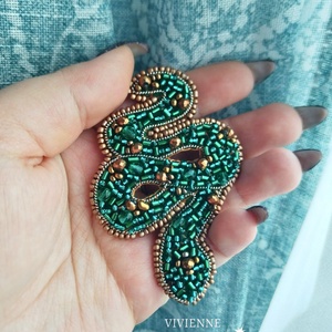 Kígyó bross - ékszer - kitűző és bross - Meska.hu