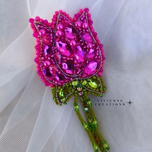 Tulipán bross -Pink, Ékszer, Kitűző és Bross, Gyöngyfűzés, gyöngyhímzés, MESKA