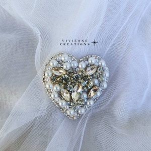 Crystal Heart bross - ékszer - kitűző és bross - Meska.hu