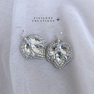 Nyx fülbevaló ezüst színváltozat - ékszer - fülbevaló - lógó fülbevaló - Meska.hu