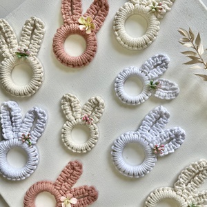 Tojástartó Húsvétra - Nyuszifüles makramésan - otthon & életmód - dekoráció - asztal és polc dekoráció - asztaldísz - Meska.hu