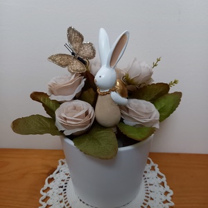 Tavaszi húsvéti nyuszis asztaldísz, Otthon & Életmód, Dekoráció, Asztal és polc dekoráció, Asztaldísz, Virágkötés, MESKA