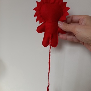 Mini 12 cm piros oroszlán filcből - játék & sport - plüssállat & játékfigura - plüss mesefigurák - Meska.hu