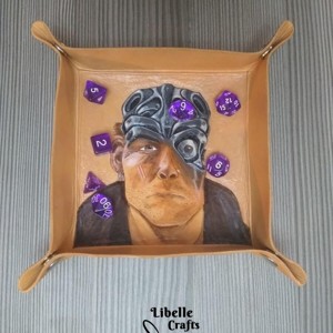 Cyborg kockadobó tálca - játék & sport - táblajáték és kártyajáték - társasjátékok - dobókocka - Meska.hu