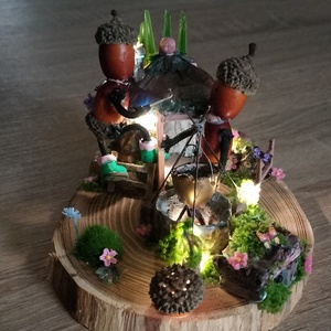 Mr. Egg Tat és a nagy tető javítás., Otthon & Életmód, Bútor, Asztal, Festett tárgyak, Mindenmás, MESKA