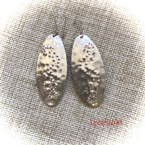 Viráglánc  Fülbevaló - ékszer - fülbevaló - lógó fülbevaló - Meska.hu