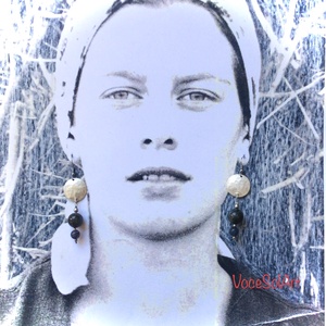 Együtt lebegés - Ezüstözöttréz ásvány  Fülbevaló, Ékszer, Fülbevaló, Lógós kerek fülbevaló, Ötvös, Ékszerkészítés, MESKA