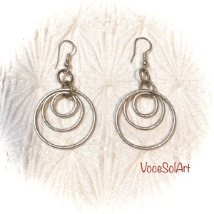 Körök -Ezüstözött Fülbevaló - ékszer - fülbevaló - lógós kerek fülbevaló - Meska.hu