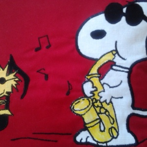 SNOOPY és a kismadár zenélnek, polár párnahuzat, rendelhető -  - Meska.hu