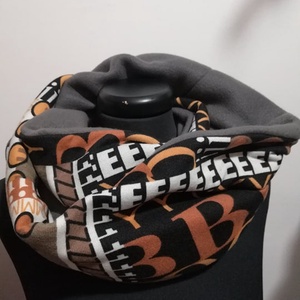 Betűzve...  sál, körsál, csősál - Meska.hu