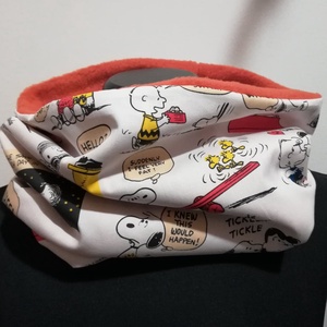 Snoopy rajzfilm jelenetek.......... csősál, kámzsa, körsál, sapkasál, , Ruha & Divat, Sál, Sapka, Kendő, Sál, Varrás, MESKA