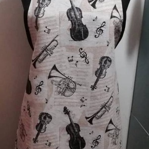 Szétdobált kottalapok....... kötény  - otthon & életmód - konyhafelszerelés, tálalás - konyhai textil - kötény - Meska.hu