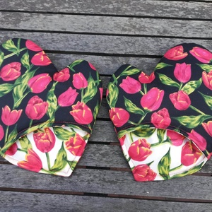 Edényfogó , piros tulipánok, Otthon & Életmód, Konyhafelszerelés, tálalás, Konyhai textil, Edényfogó & Edényfedő, Varrás, MESKA