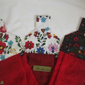 Edényfogó szett kalocsai mintás 1 pár - otthon & életmód - konyhafelszerelés, tálalás - konyhai textil - edényfogó & edényfedő - Meska.hu