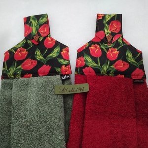 Edényfogó kesztyű, piros tulipánok - otthon & életmód - konyhafelszerelés, tálalás - konyhai textil - edényfogó & edényfedő - Meska.hu