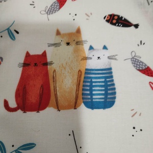 Színes cicusok, gyerek kötény 3-6 évesre - otthon & életmód - konyhafelszerelés, tálalás - konyhai textil - kötény - Meska.hu