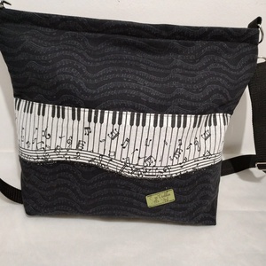 Válltáska, zenés ajándék,  zongora, Könyv & Zene, Hangszer & Hangszertok, Varrás, MESKA