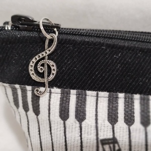 Zene- szeszer, zenés ajándék,  zongora billentyűk - Meska.hu