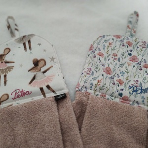 Baba törölköző, ovis törölköző, egérkék és mezei virágok névhimzéssel - Meska.hu